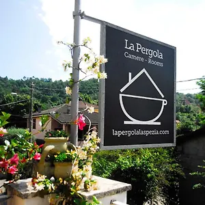 la-pergola-vezzano-ligure.hotelitalianriviera.com/