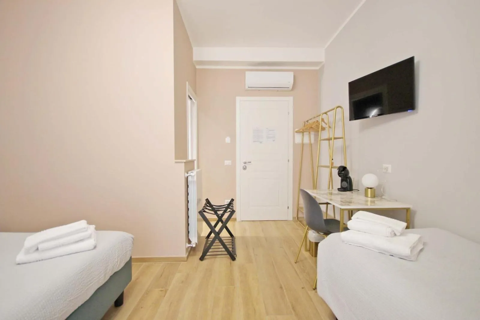 Roma Nostra Luxury B&B Rome
